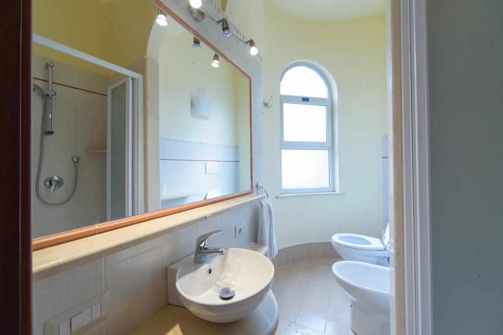 San Giacomo Hotel SantʼAlessio Siculo Екстериор снимка