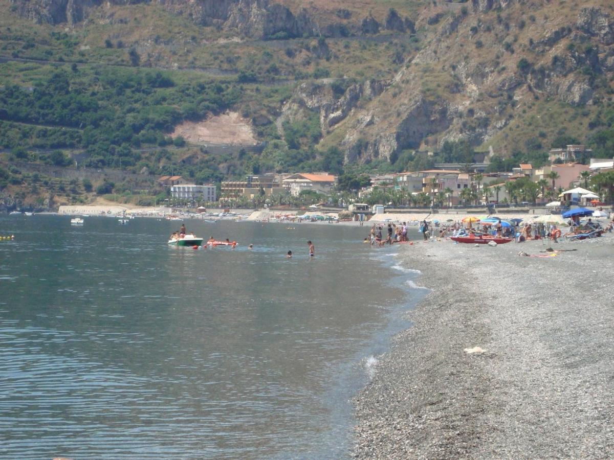 San Giacomo Hotel SantʼAlessio Siculo Стая снимка